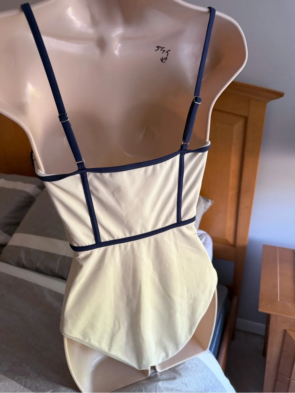 SOLID & STRIPED off-White One-Piece with black Piping - Women Medium New